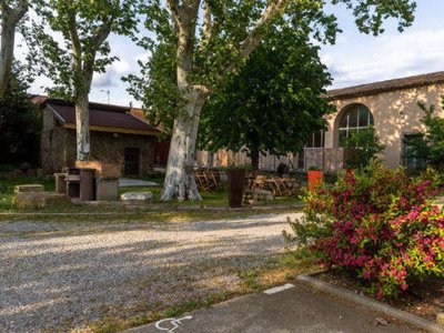 Cliquez pour découvrir toutes les photos de l'ÉTABLISSEMENT ! établissement La Du Château De Jouarres photo 14