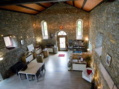 Cliquez pour découvrir toutes les photos de l'ÉTABLISSEMENT ! établissement La Du Château De Jouarres photo 8