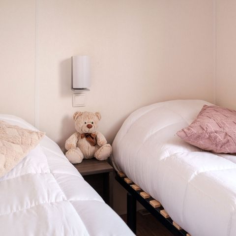 Cliquez pour découvrir toutes les photos de l'HÉBERGEMENT ! mobilhome - Inspire Villages | Marennes Oléron photo 2