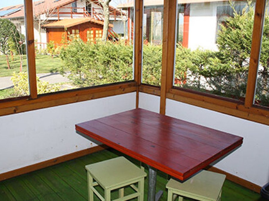 Camping Pas Cher vous présente avec son site Officiel campingpascher.fr, le Établissement Virgen Del Mar, situé sur la commune de Santander dans le département Cantabria (Cantabrie) en Espagne. L'établissement Virgen Del Mar vous propose un hébergement de type bungalow. L'établissement vous propose 3 autres types d'hébergements. Découvrez tous nos séjours à petits prix dans la commune et aux alentours de Santander du département : Cantabria (Cantabrie).... En savoir plus : cliquez-ICI.