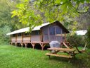 Camping Pas Cher vous présente avec son site Officiel campingpascher.fr, le Camping Moulin De David classé 4 étoiles, situé sur la commune de Gaugeac dans le département Dordogne (Aquitaine) en France. Le camping Moulin De David, vous présente un hébergement de type tente en toile et bois de 46 m² pour 1 personne. Le camping Moulin De David vous propose du vendredi 01 mai au vendredi 08 mai 2026 pour 7 nuits à 661€. Cette location propose 91 dates différentes pour réserver votre séjour. Découvrez également les 18 autres gammes d'hébergements du camping. Les Avis clients pour le Camping Moulin De David sont excellents avec une note moyenne de 8 sur 10. Lac, Piscine extérieure, Animation ados, Animation enfants, Animations familiales, Aire de jeux enfants, Baby-foot, Canoë-kayak, Centre équestre, Flipper, Parcours sportif, Ping-pong, Piscine, Pétanque, Randonnée, Terrain de badminton, Terrain de basketball, Terrain de football, Bar, Boulangerie, Brasserie, Bureau de tabac, Restaurant, Snack/Bar, Supermarché, Épicerie,... En savoir plus : cliquez-ICI.