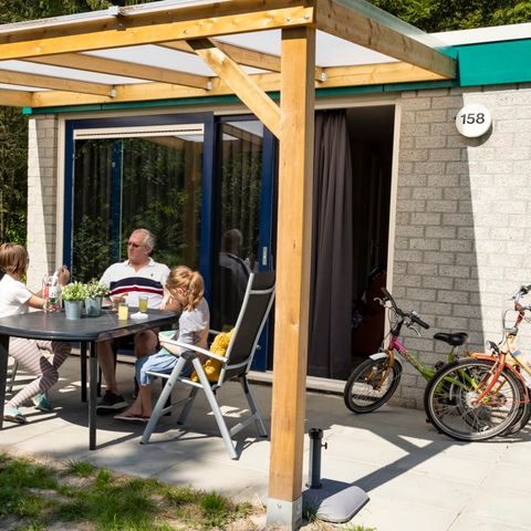 Cliquez pour découvrir toutes les photos de l'HÉBERGEMENT ! bungalow - Rcn Vakantiepark De Roggeberg photo 2