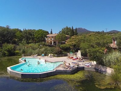 Cliquez pour découvrir toutes les photos de l'ÉTABLISSEMENT ! résidence Pierre & Vacances Les Restanques Du Golfe De Saint-Tropez photo 10