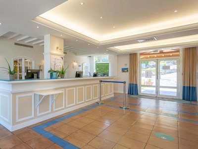 Cliquez pour découvrir toutes les photos de l'ÉTABLISSEMENT ! résidence Pierre & Vacances Les Restanques Du Golfe De Saint-Tropez photo 26