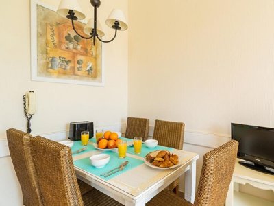 Cliquez pour découvrir toutes les photos de l'HÉBERGEMENT ! appartement - Pierre & Vacances Les Restanques Du Golfe De Saint-Tropez photo 3