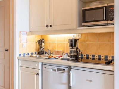 Cliquez pour découvrir toutes les photos de l'HÉBERGEMENT ! appartement - Pierre & Vacances Les Restanques Du Golfe De Saint-Tropez photo 6