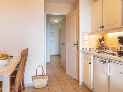 Cliquez pour découvrir toutes les photos de l'HÉBERGEMENT ! appartement - Pierre & Vacances Les Restanques Du Golfe De Saint-Tropez photo 9