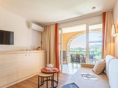 Cliquez pour découvrir toutes les photos de l'HÉBERGEMENT ! appartement - Pierre & Vacances Village Cap Esterel photo 2