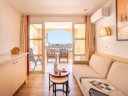 Cliquez pour découvrir toutes les photos de l'HÉBERGEMENT ! studio - village vacances Pierre & Vacances Village Cap Esterel photo 2