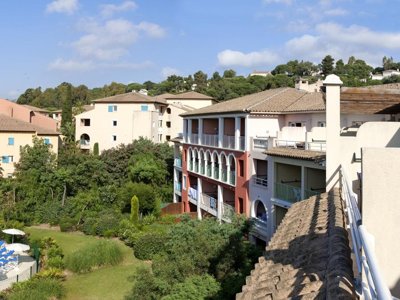 Cliquez pour découvrir toutes les photos de l'ÉTABLISSEMENT ! village vacances Pierre & Vacances Premium Les Calanques Des Issambres photo 11