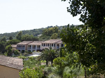 Cliquez pour découvrir toutes les photos de l'ÉTABLISSEMENT ! résidence Pierre & Vacances Les Parcs De Grimaud photo 4