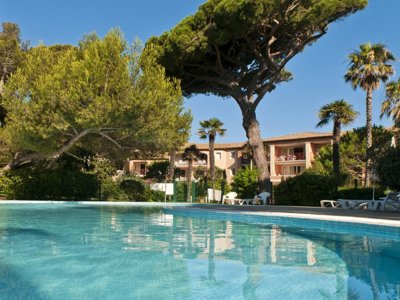 Cliquez pour découvrir toutes les photos de l'ÉTABLISSEMENT ! résidence Pierre & Vacances La Pinède photo 3