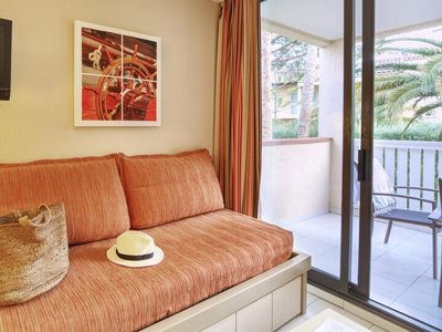 Cliquez pour découvrir toutes les photos de l'HÉBERGEMENT ! studio - Pierre & Vacances L'Anse De Pramousquier photo 2