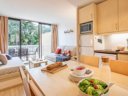 Cliquez pour découvrir toutes les photos de l'HÉBERGEMENT ! appartement - village vacances Pierre & Vacances L'Anse De Pramousquier photo 2