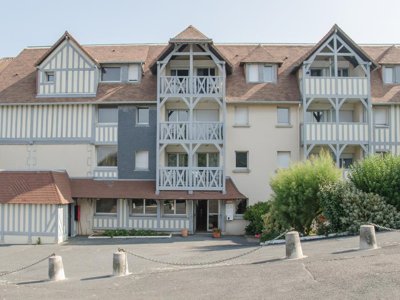Cliquez pour découvrir toutes les photos de l'ÉTABLISSEMENT ! résidence Pierre & Vacances Les Tamaris photo 2