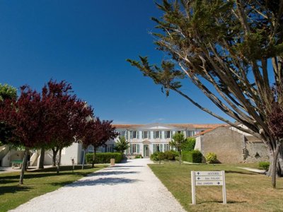 Cliquez pour découvrir toutes les photos de l'ÉTABLISSEMENT ! résidence Pierre & Vacances Le Palais Des Gouverneurs photo 2
