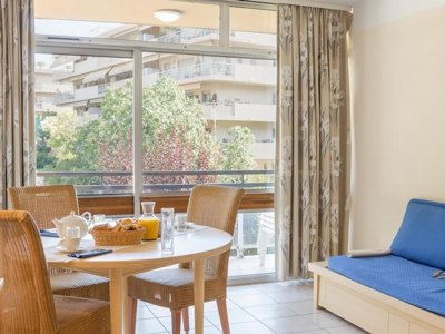 Cliquez pour découvrir toutes les photos de l'HÉBERGEMENT ! appartement - Pierre & Vacances Héliotel Marine photo 2