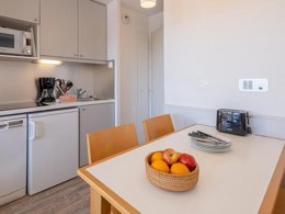 Camping Pas Cher vous présente avec son site Officiel campingpascher.fr, la Résidence Pierre & Vacances Saskia Falaise classé 3 étoiles, située sur la commune de Morzine dans le département Haute-savoie (Rhône Alpes) en France. La résidence Pierre & Vacances Saskia Falaise, vous présente un hébergement de type appartement de 19 m². La résidence Pierre & Vacances Saskia Falaise vous propose du sam. 29 août au sam. 05 septembre 2026 pour 7 nuits à 413€. Cette location propose 82 dates différentes pour réserver votre séjour. Découvrez également les 7 autres gammes d'hébergements de la résidence. Centre équestre, Court de tennis, Escalade, Randonnée, Terrain de football, Tir à l’arc, Restaurant, Épicerie,... En savoir plus : cliquez-ICI.