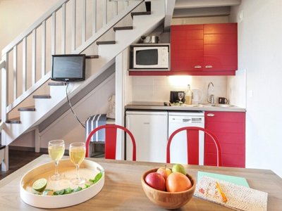 Cliquez pour découvrir toutes les photos de l'HÉBERGEMENT ! studio - Pierre & Vacances Le Fort De La Rade photo 3