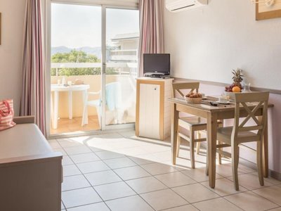 Cliquez pour découvrir toutes les photos de l'HÉBERGEMENT ! studio - Pierre & Vacances La Rostagne photo 4