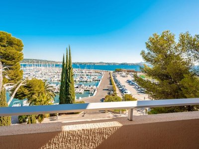 Cliquez pour découvrir toutes les photos de l'HÉBERGEMENT ! studio - Pierre & Vacances Bandol Port photo 5