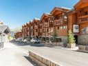 Camping Pas Cher vous présente avec son site Officiel campingpascher.fr, la Résidence Pierre & Vacances Premium Les Chalets Du Forum classé 4 étoiles, située sur la commune de Courchevel dans le département Savoie (Rhône Alpes) en France. La résidence Pierre & Vacances Premium Les Chalets Du Forum vous propose un hébergement de type appartement de 36 m² (télévision). L'établissement vous propose 6 autres types d'hébergements. Découvrez tous nos séjours à petits prix dans la commune et aux alentours de Courchevel du département : Savoie (Rhône Alpes). Épicerie,... En savoir plus : cliquez-ICI.