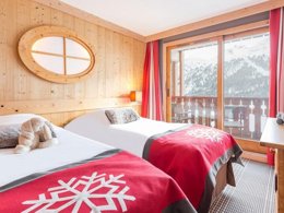 Camping Pas Cher vous présente avec son site Officiel campingpascher.fr, la Résidence Pierre & Vacances Premium Les Crêts classé 4 étoiles, située sur la commune de Meribel Mottaret dans le département Savoie (Rhône Alpes) en France. La résidence Pierre & Vacances Premium Les Crêts, vous présente un hébergement de type appartement de 35 m² et télévision. La résidence Pierre & Vacances Premium Les Crêts vous propose du vendredi 03 juillet au vendredi 10 juillet 2026 pour 7 nuits à 616€. Cette location propose 54 dates différentes pour réserver votre séjour. Découvrez également les 7 autres gammes d'hébergements de la résidence. Canyoning, Centre équestre, Escalade, Piscine, Randonnée, Salle de fitness, Boulangerie, Épicerie,... En savoir plus : cliquez-ICI.