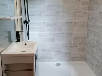 Cliquez pour découvrir toutes les photos de l'HÉBERGEMENT ! chalet - Verbela Village photo 7