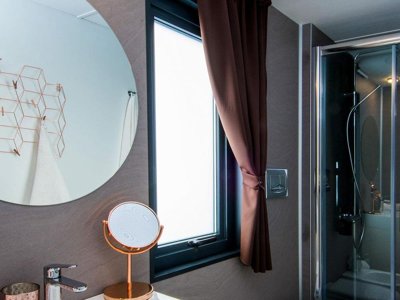 Cliquez pour découvrir toutes les photos de l'HÉBERGEMENT ! mobil-home - Dei Fiori photo 7