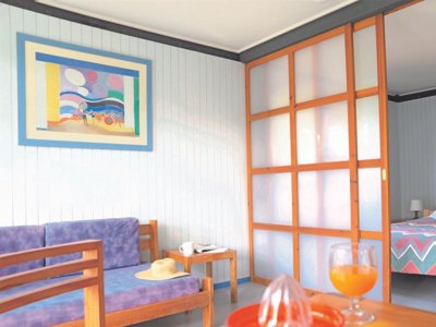 Cliquez pour découvrir toutes les photos de l'HÉBERGEMENT ! appartement - SOWELL - Domaine Les Cavales photo 5