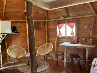 Cliquez pour découvrir toutes les photos de l'HÉBERGEMENT ! hébergement insolite - La Buissonnière Lodges photo 2
