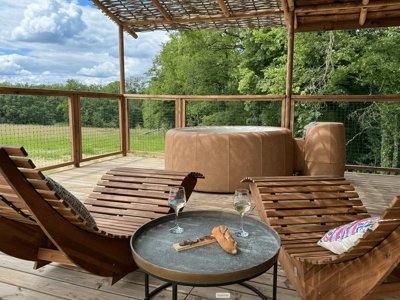 Cliquez pour découvrir toutes les photos de l'HÉBERGEMENT ! lodge - La Buissonnière Lodges photo 9