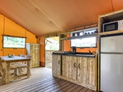 Cliquez pour découvrir toutes les photos de l'HÉBERGEMENT ! hébergement insolite - La Buissonnière Lodges photo 3