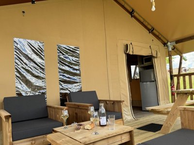 Cliquez pour découvrir toutes les photos de l'HÉBERGEMENT ! hébergement insolite - La Buissonnière Lodges photo 11