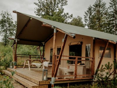 Cliquez pour découvrir toutes les photos de l'HÉBERGEMENT ! hébergement insolite - La Buissonnière Lodges photo 2