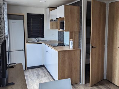 Cliquez pour découvrir toutes les photos de l'HÉBERGEMENT ! mobil-home - Les Lodges Du Lagon photo 5