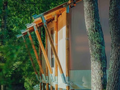 Cliquez pour découvrir toutes les photos de l'HÉBERGEMENT ! tente en toile et bois - Slow Village Saint-Cybranet photo 7