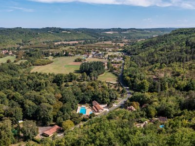 Cliquez pour découvrir toutes les photos de l'ÉTABLISSEMENT ! camping Slow Village Saint-Cybranet photo 2