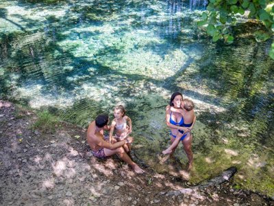 Cliquez pour découvrir toutes les photos de l'ÉTABLISSEMENT ! camping Slow Village Saint-Cybranet photo 25