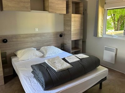 Cliquez pour découvrir toutes les photos de l'HÉBERGEMENT ! mobil-home - Les Charmes photo 7