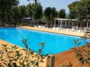 Camping Pas Cher vous présente avec son site Officiel campingpascher.fr, le Camping Taimi, situé sur la commune de Marina Di Massa dans le département Massa-carrara (Toscane) en Italie. Le camping Taimi, vous présente un hébergement de type mobil-home pour 4 personnes avec climatisation et télévision. Le camping Taimi vous propose du sam. 05 septembre au sam. 12 septembre 2026 pour 7 nuits à 637€. Cette location propose 10 dates différentes pour réserver votre séjour. Découvrez également les 2 autres gammes d'hébergements du camping. Les Avis clients pour le Camping Taimi sont excellents avec une note moyenne de 9 sur 10. Mer, Piscine extérieure, Animation enfants, Terrain de football, Bar, Pizzeria, Restaurant,... En savoir plus : cliquez-ICI.