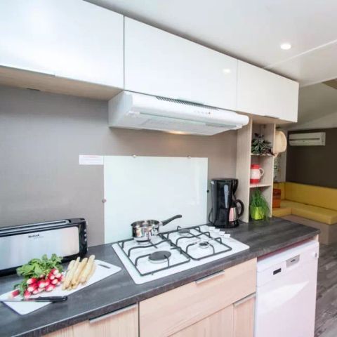 Cliquez pour découvrir toutes les photos de l'HÉBERGEMENT ! mobilhome - Le Luberon photo 3