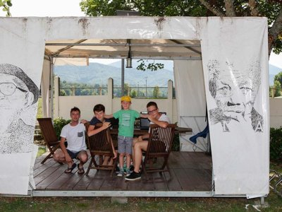 Cliquez pour découvrir toutes les photos de l'ÉTABLISSEMENT ! camping Village Des Bons-Hommes Au Pré Cathare photo 22
