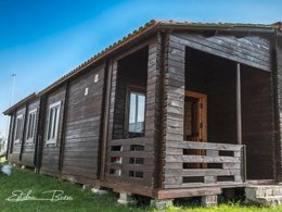 Camping Pas Cher vous présente avec son site Officiel campingpascher.fr, le Camping Somo Parque, situé sur la commune de Somo dans le département Cantabria (Cantabrie) en Espagne. Le camping Somo Parque, vous présente un hébergement de type mobil-home de 34 m² et télévision. Le camping Somo Parque vous propose du vendredi 20 mars au vendredi 27 mars 2026 pour 7 nuits à 504€. Cette location propose 154 dates différentes pour réserver votre séjour. Découvrez également les 8 autres gammes d'hébergements du camping. Les Avis clients pour le Camping Somo Parque sont excellents avec une note moyenne de 9 sur 10. Mer, Piscine extérieure, Cyclisme, Randonnée, Surf, Restaurant,... En savoir plus : cliquez-ICI.