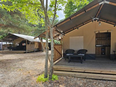 Cliquez pour découvrir toutes les photos de l'HÉBERGEMENT ! tente en toile et bois - Vodatent Luna Del Monte photo 2