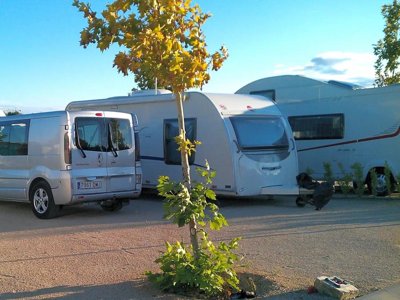 Cliquez pour découvrir toutes les photos de l'ÉTABLISSEMENT ! camping Zaragoza photo 12