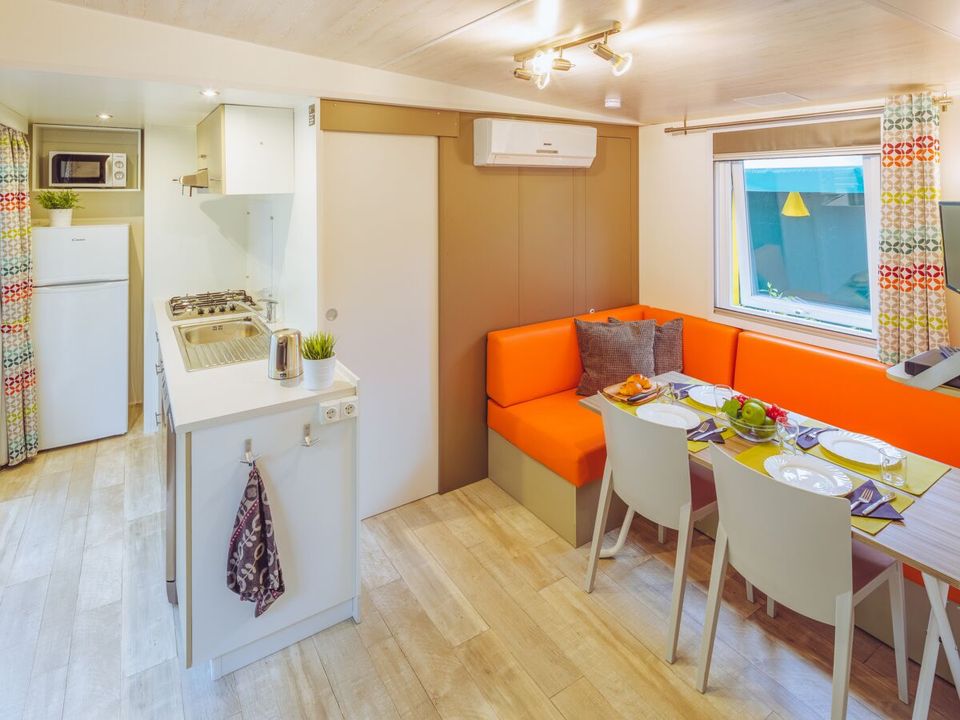 Cliquez pour découvrir toutes les photos de l'HÉBERGEMENT ! mobil-home - Bi Village photo 3
