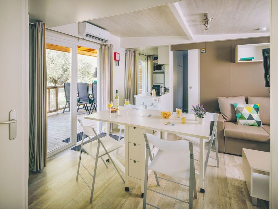 Cliquez pour découvrir toutes les photos de l'HÉBERGEMENT ! mobil-home - Bi Village photo 3
