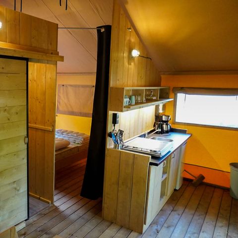 Cliquez pour découvrir toutes les photos de l'HÉBERGEMENT ! tente toile et bois - Vodatent Pittoresque photo 5