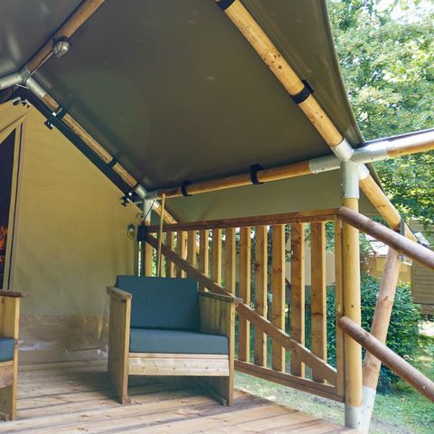 Cliquez pour découvrir toutes les photos de l'HÉBERGEMENT ! tente toile et bois - Vodatent Pittoresque photo 2